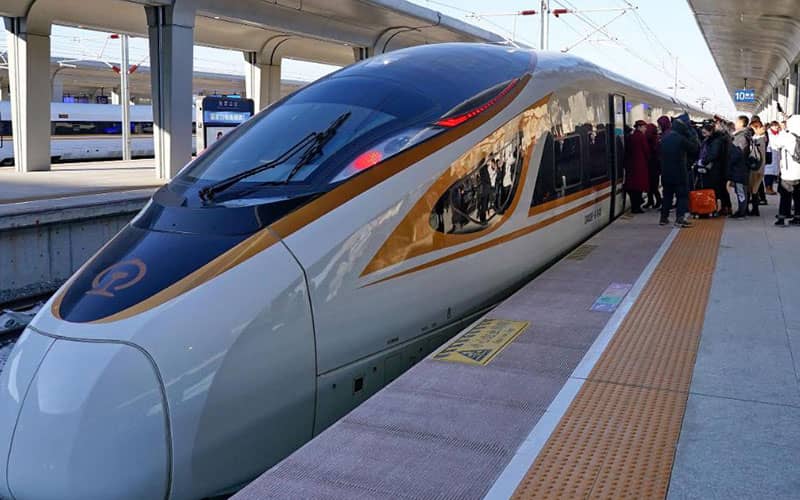 راه اندازی قطار سریع السیر در چین