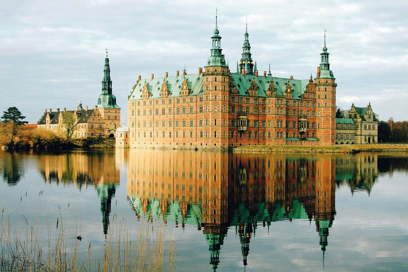 به تماشای جذاب‌ترین قلعه های دانمارک بنشینید