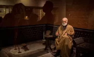 حسین آقا ملک در موزه ملی ملک