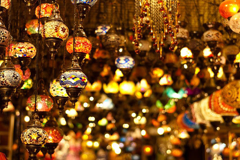 چراغ های سنتی در بازار استانبول