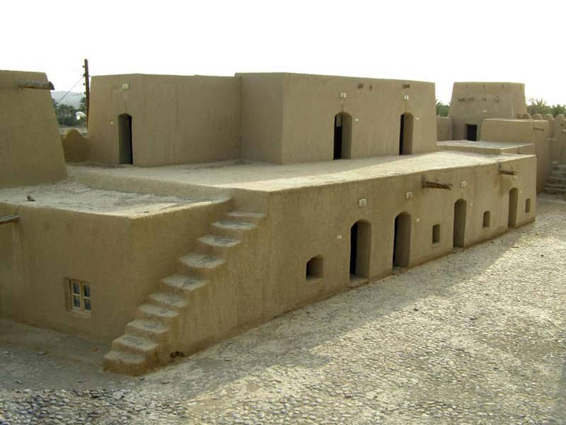 قلعه سب سراوان