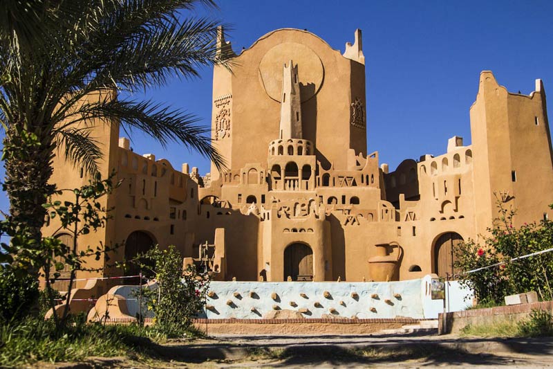 معماریهای شگفتانگیز از گوشه و کنار آفریقا معماریهای شگفتانگیز از گوشه و کنار آفریقا