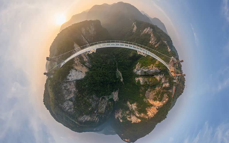تصویر ۳۶۰ درجه از فراز پل ژانگجیاجی