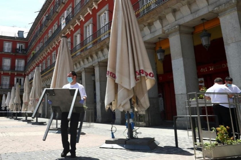 ویروس کرونا؛ اسپانیا از مرداد پذیرای گردشگران خارجی خواهد بود