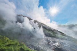 تور مجازی دره‌ فواره‌‌ها؛ مرواریدی در دل آتشفشان‌های کامچاتکا