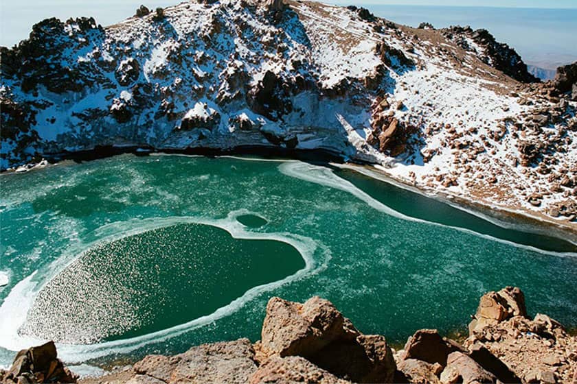 بهترین چشمه های آب گرم ایران برای آب تنی در زمستان