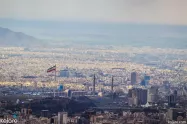 چشم‌انداز مصلّای امام خمینی (ره) از بالای بام تهران