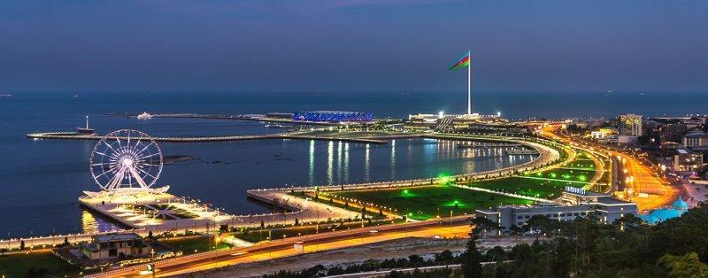 بلوار باکو، چشم باکو و پرچم آذربایجان