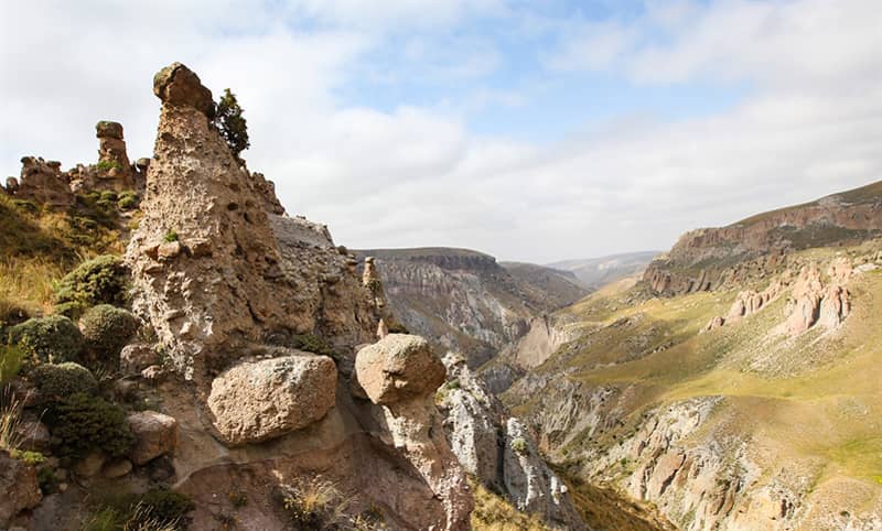 صخره نوردی و کوه پیمایی در شیروان دره سی
