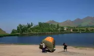 دریاچه زیبای اوان