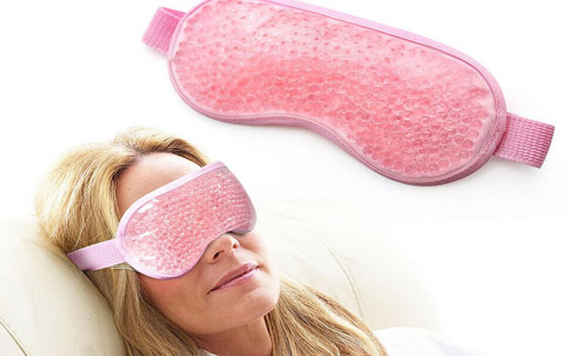 ماسک خواب برای تسکین درد میگرن