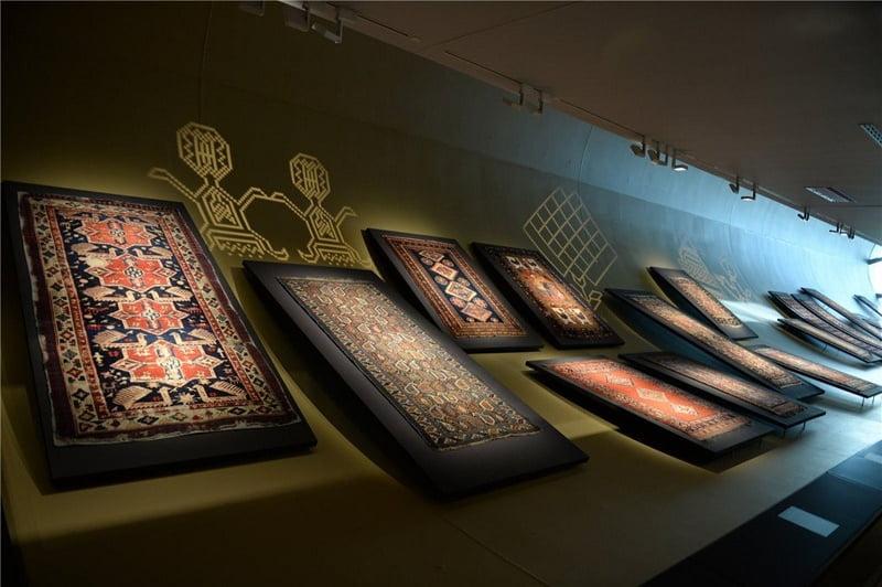فرش های به نمایش درآمده در موزه ملی فرش باکو