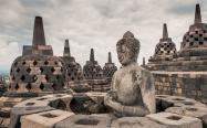 معبد بودایی بودوبور از جاهای دیدنی جاوه در اندونزی