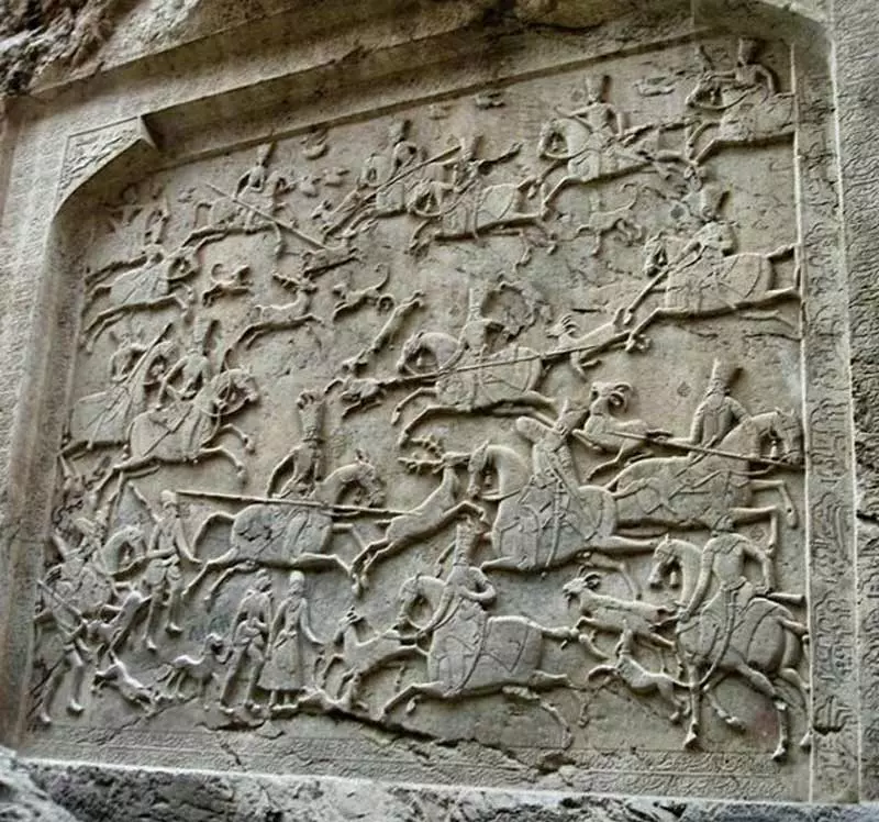 کتیبه قاجار در تنگه واشی فیروزکوه