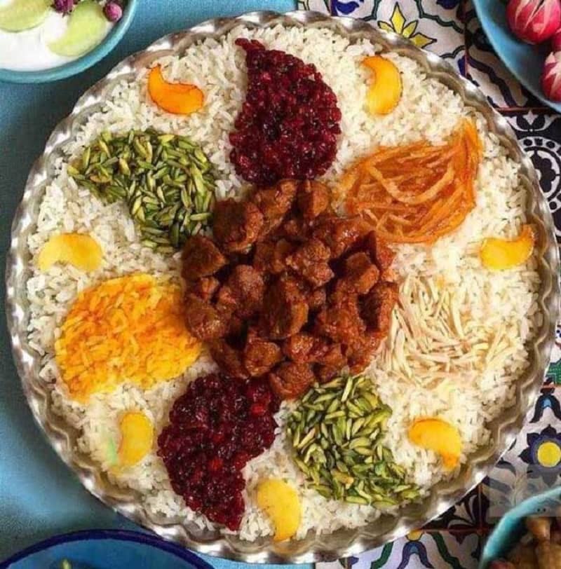طبخ قیمه نثار غذای نذری قزوین