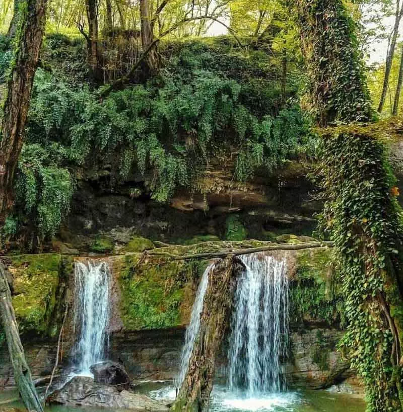 هفت آبشار سوادکوه در جنگل لفور مازندران