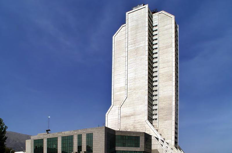 برج آسمان تهران