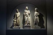 مجسمه‌ها در موزه اپرای دومو
