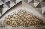 گچبری‌های زیبا در عمارت شترگلوی ماهان