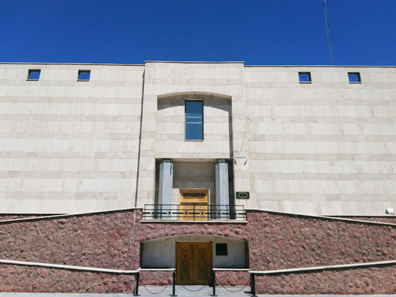 نمای بیرونی ساختمان موزه ریاست جمهوری رفسنجان