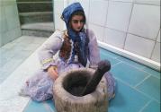 مانکن زنی در حال آسیاب در موزه مردم‌ شناسی رفسنجان