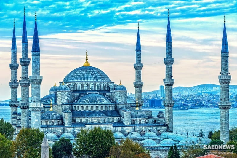 قوانین ورود به مسجد آبی ترکیه