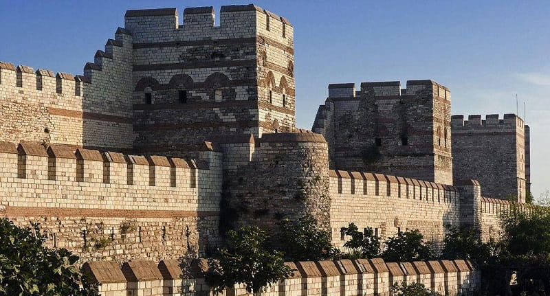 دیوارهای قسطنطنیه