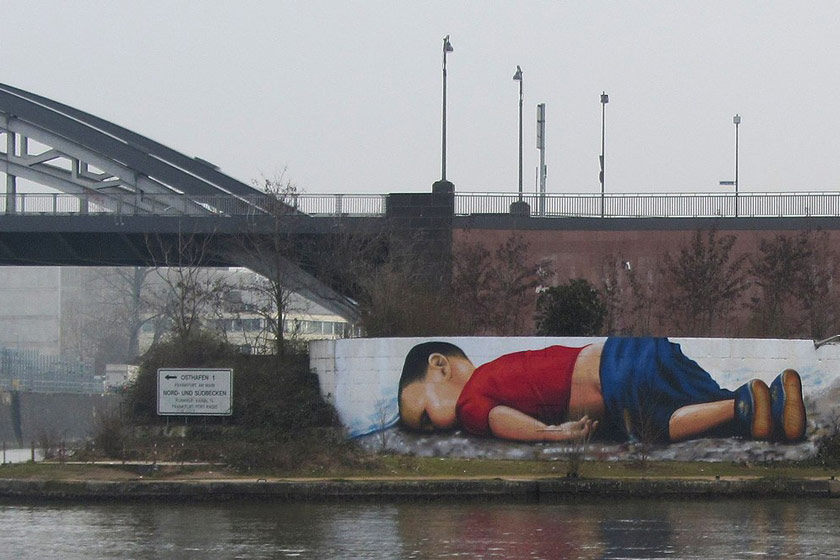 واکنش تصویری هنرمندان به مرگ پسربچه ۳ ساله، پناهجوی سوری