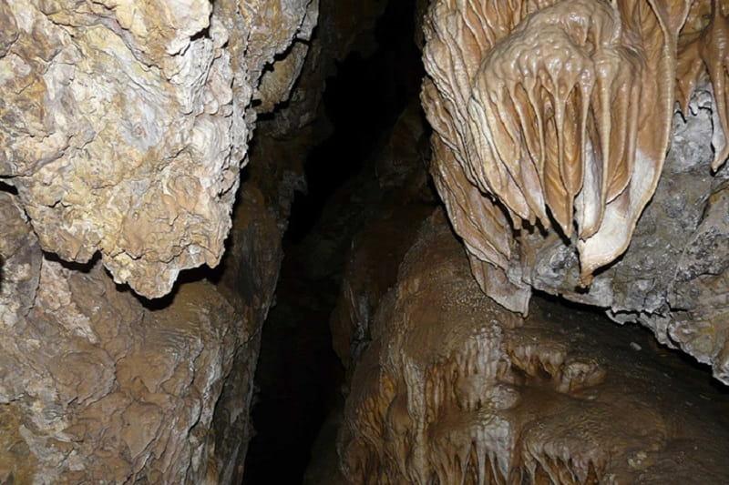 غار بورنیک هرانده