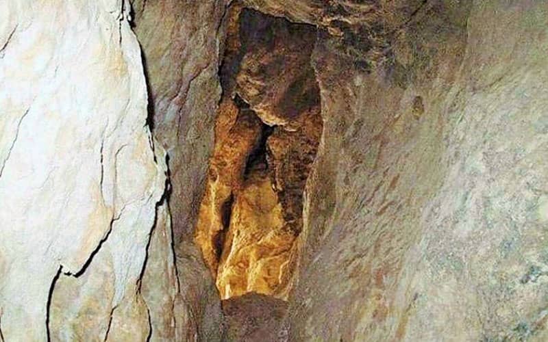 غار شعیب
