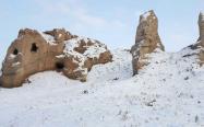 قلعه ای تاریخی در برف