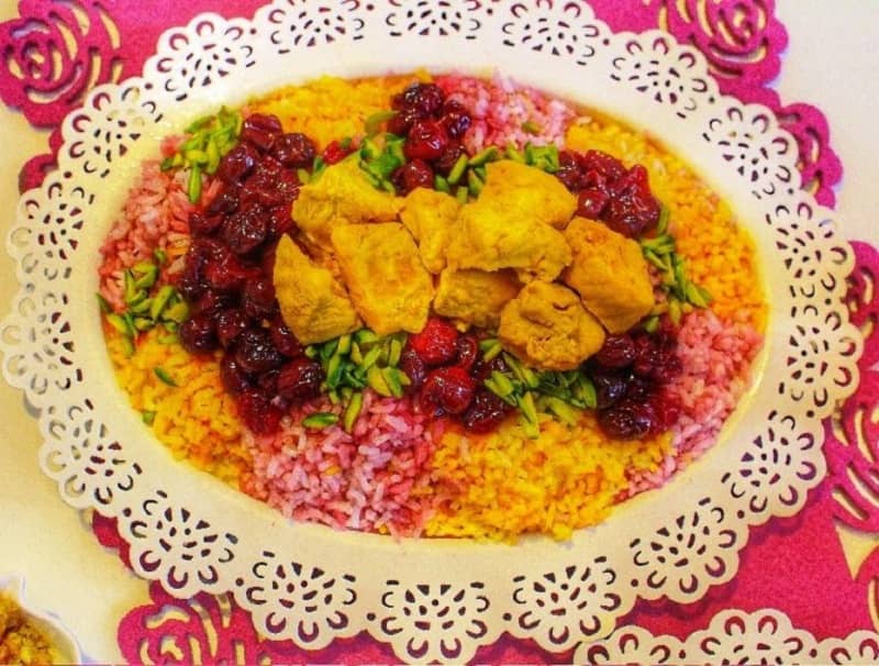 آلبالو پلو شیرازی با مرغ