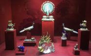آینه و اشیای زینتی در موزه دفینه