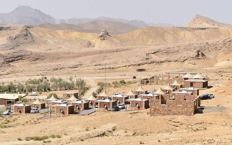 Cottages in the heart of the desert