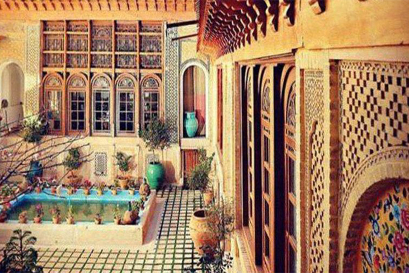 لیست هتل های سنتی شیراز با قیمت مناسب
