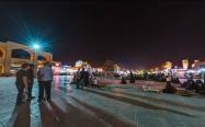 حضور مردم در میدان امیر چخماق در ایام عزاداری محرم