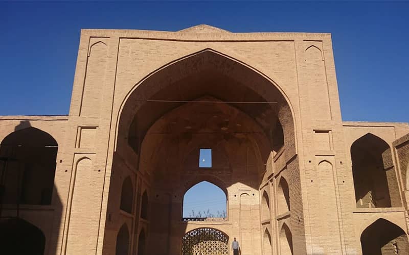 ایوان مسجدی تاریخی 
