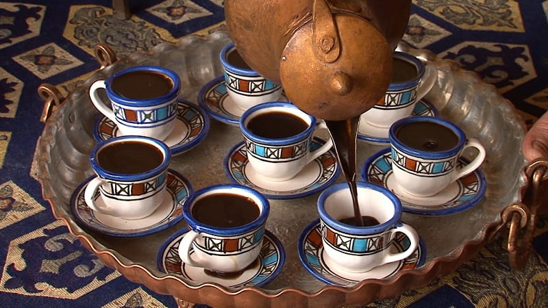 خلق قهوه یزدی در یزد