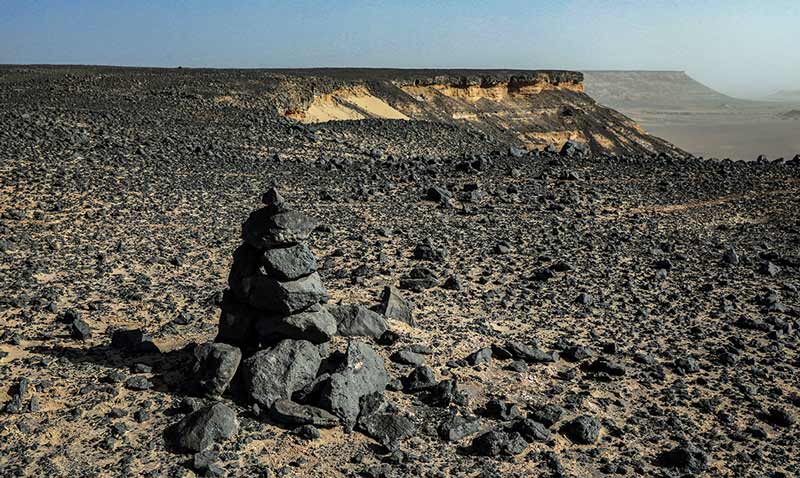سنگ های آذرین در گندم بریان کرمان