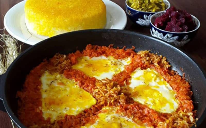 شش انداز شیرازی با برنج زعفرانی
