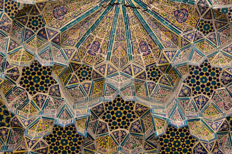 سقف مدرسه خان شیراز