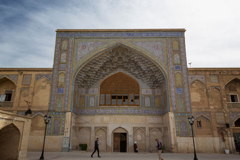 معماری مدرسه خان شیراز
