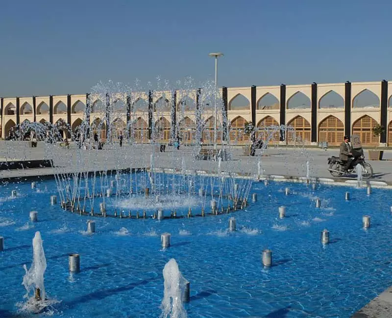 حوض و فواره های میدان عتیق اصفهان 
