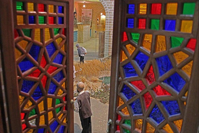 موزه نان مشهد از قاب پنجره