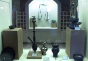 اشیای باستانی به نمایش در آمده در موزه باستان شناسی فلک الافلاک