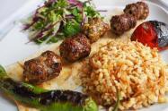 کباب و غذاهای ترکی در رستوران خراسانی استانبول