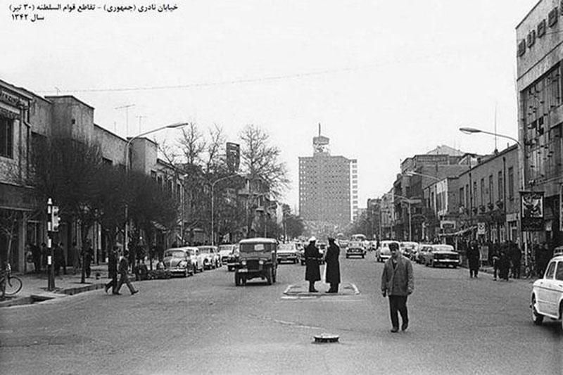 عکس از خیابان سی تیر در قدیم