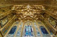 تزیینات معماری در بنای کاخ چهلستون اصفهان
