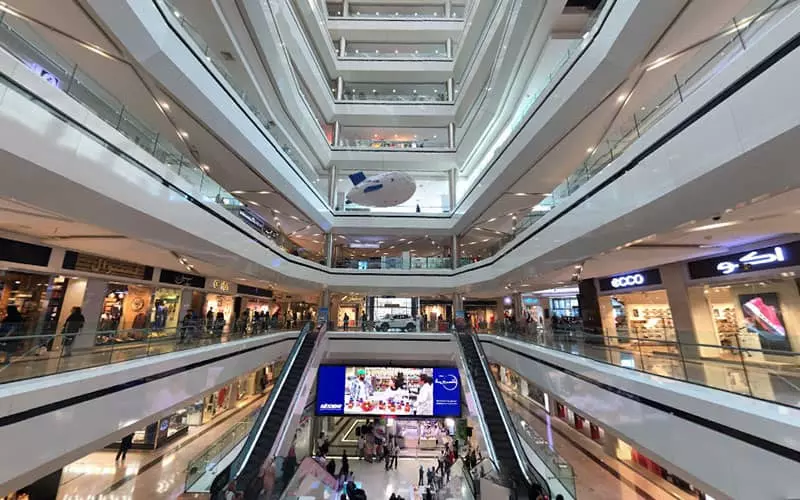 مرکز خرید چند طبقه کوروش تهران