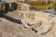 تپه باستانی اشرف و قلعه سارویه